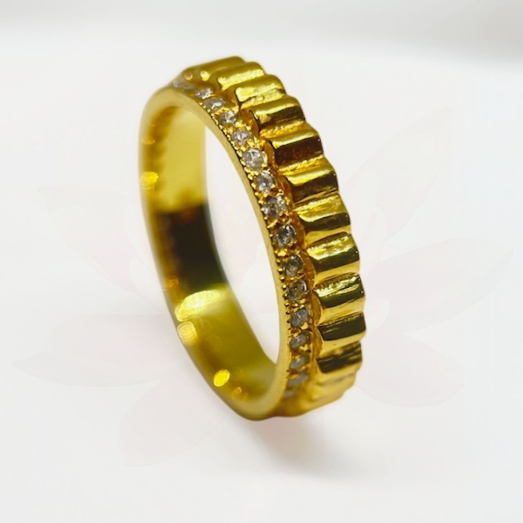 Coccine Wedding Band- Diamonds and Waves