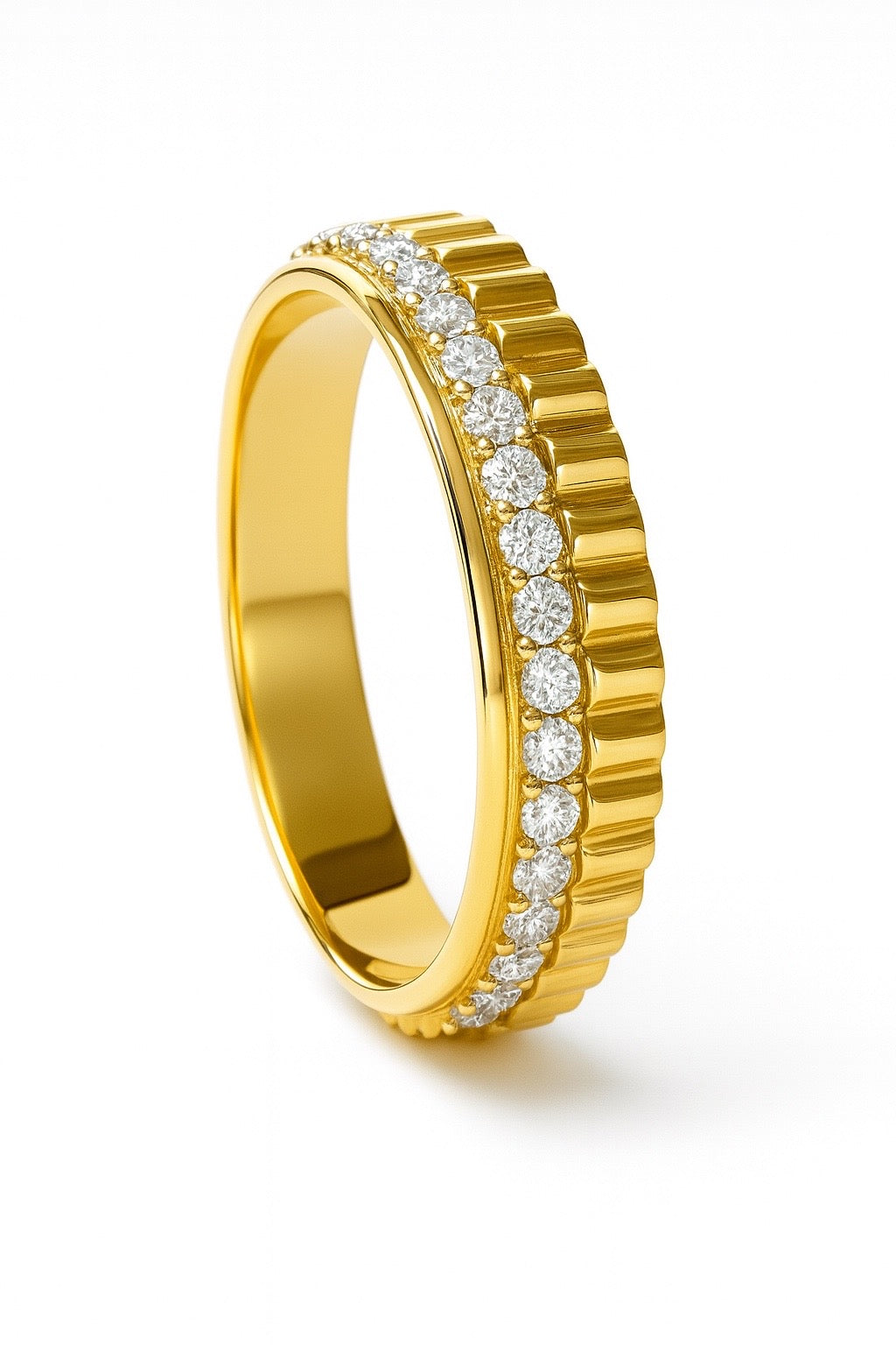 Modern Pavé-Style Diamond Setting